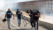 جان ۶ خبرنگار در محاصره صهیونیست‌ها در مرز لبنان در خطر است