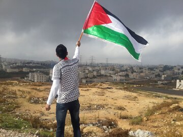 مقاومت فلسطین با ابتکار عمل ضربات مهلک به دشمن صهیونیستی وارد می‌کند