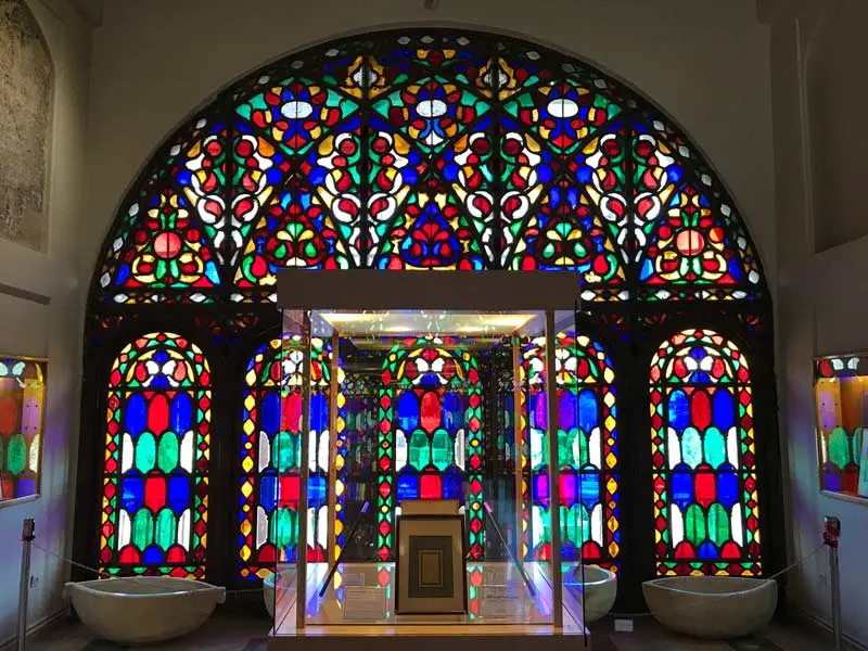 کاخ چهلستون قزوین؛ شاهکار معماران عصر صفویه