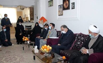 اجرای طرح سپاس با انجام ۲ هزار دیدار با خانواده شهدا در زنجان 