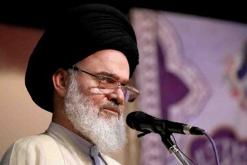 حسینی بوشهری:  صنایع به مسوولیت‌های اجتماعی خود عمل کنند