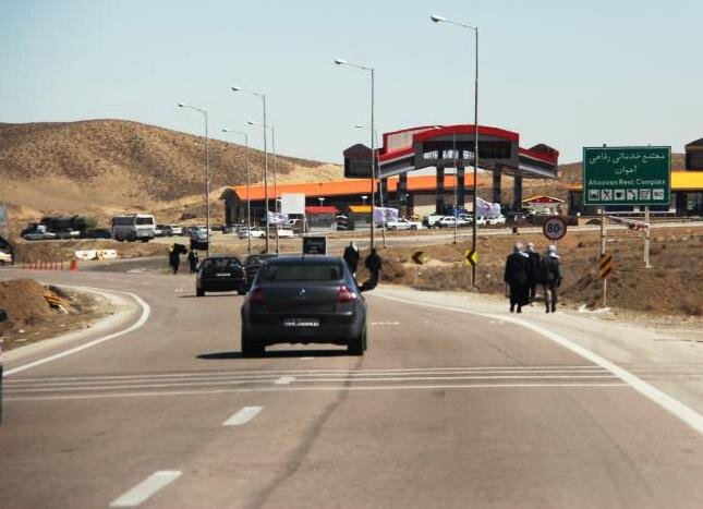 فعالیت ۸۷۵ مجتمع گردشگری بینراهی در کشور/ مسیرهای مواصلاتی تهران اشباع است