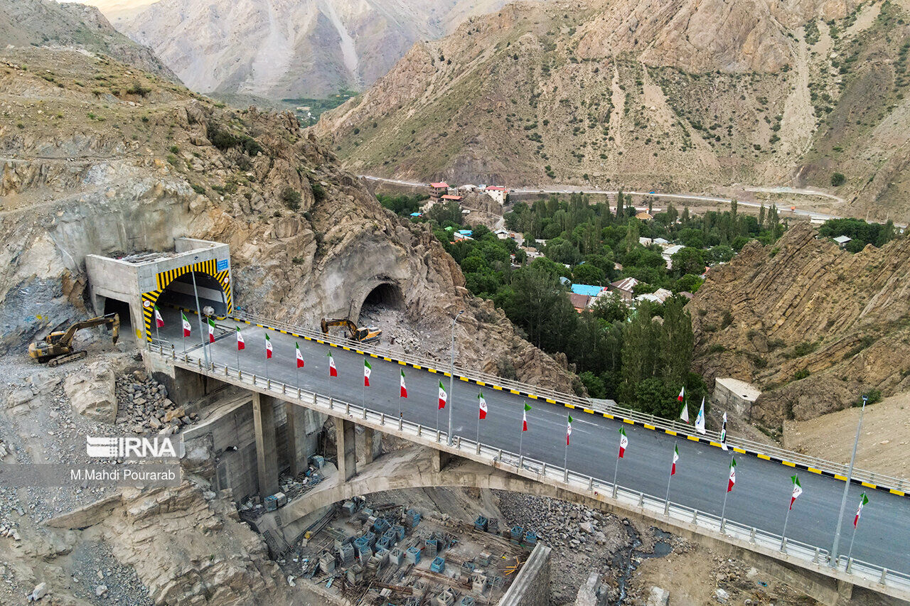 ساخت منطقه سوم آزادراه تهران- شمال با مشارکت چین