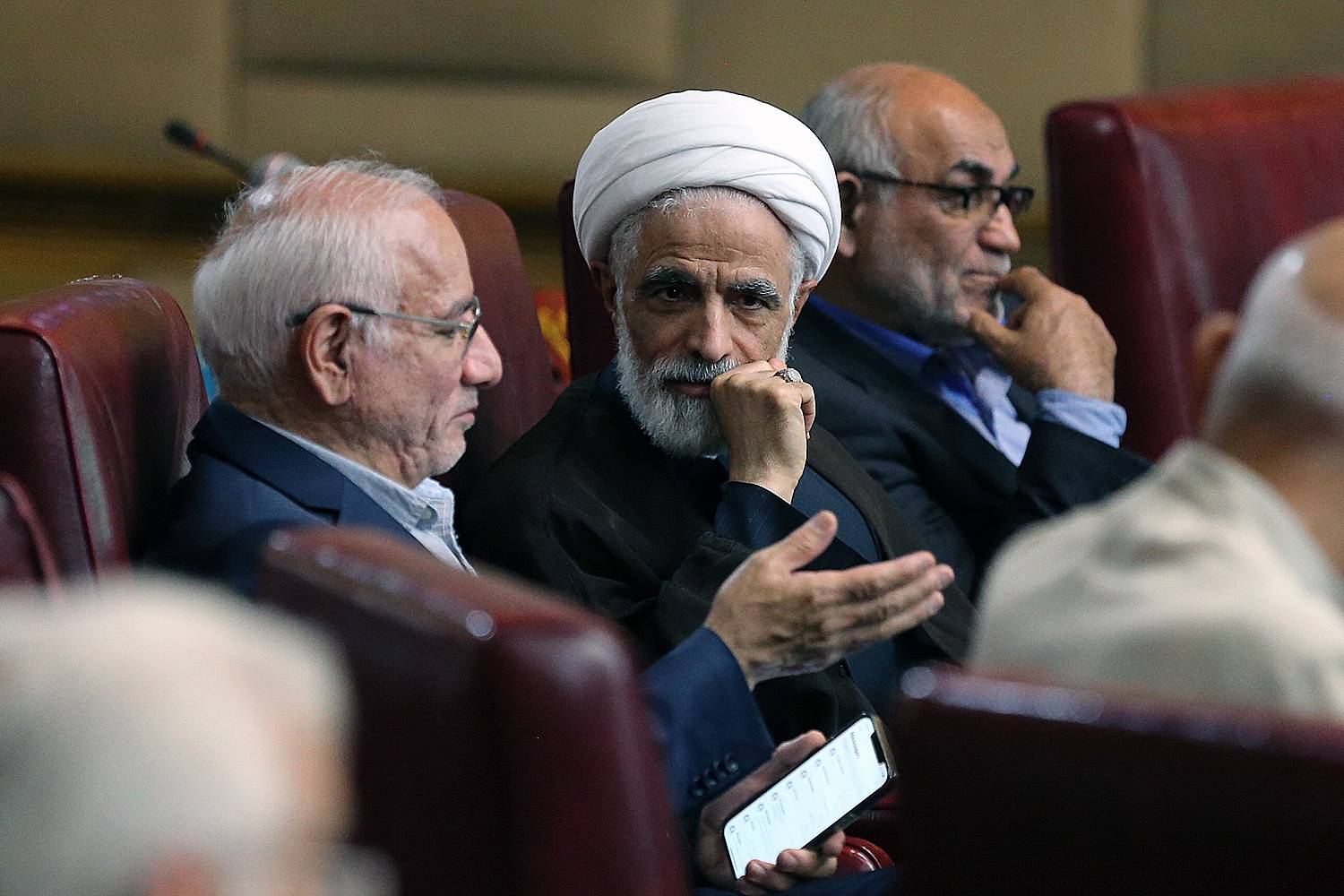 تردید در برگزاری انتخابات مجلس دوازدهم به «شیوه تناسبی» / ارجاع طرح به کمیسیون