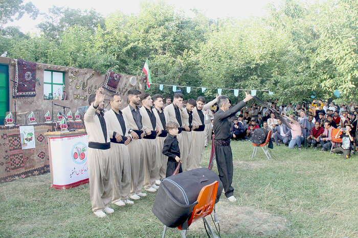 ۱۰ هزار تُن گیلاس از آذربایجانغربی صادر شد