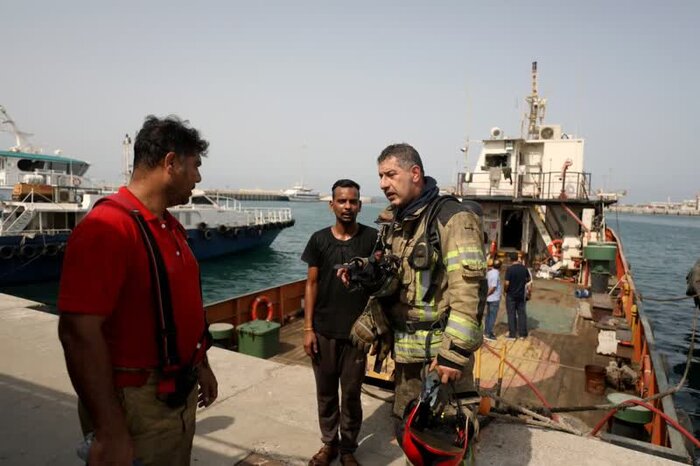 آتش سوزی در کشتی تفریحی کیش مهار شد + تصاویر