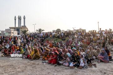  Puesta en escena de 'Qadir Jom' en Qeshm 
