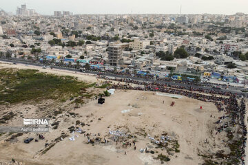  Puesta en escena de 'Qadir Jom' en Qeshm 
