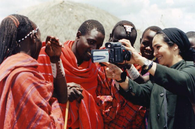 رسانهها از آفریقا روایتی تحریفشده عرضه کردهاند تا بهاصطلاح دست زیاد نشود