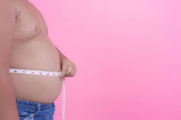 چه عواملی موجب تشکیل سنگ کلیه میشود؟