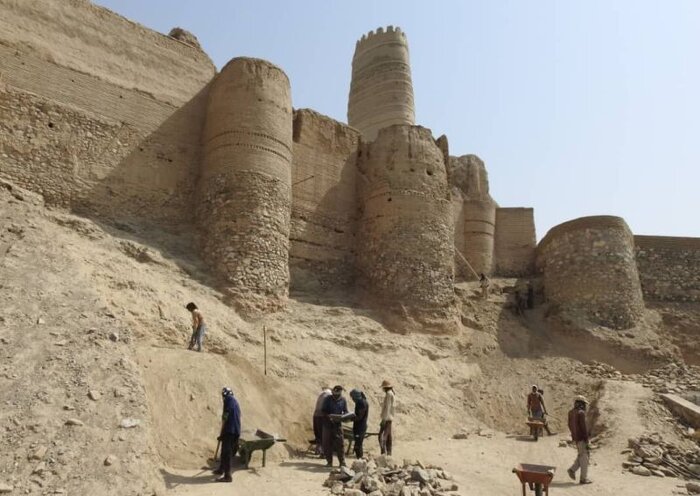 کرمان، جواهری نشسته بر نگین کویر