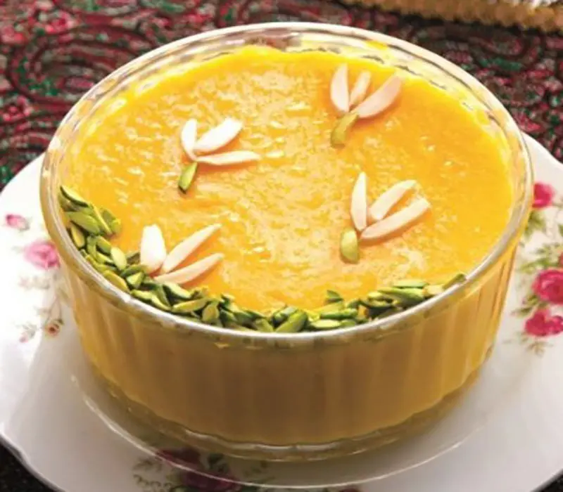 بهترین سوغات همدان؛ از سفال تا انگشت پیچ