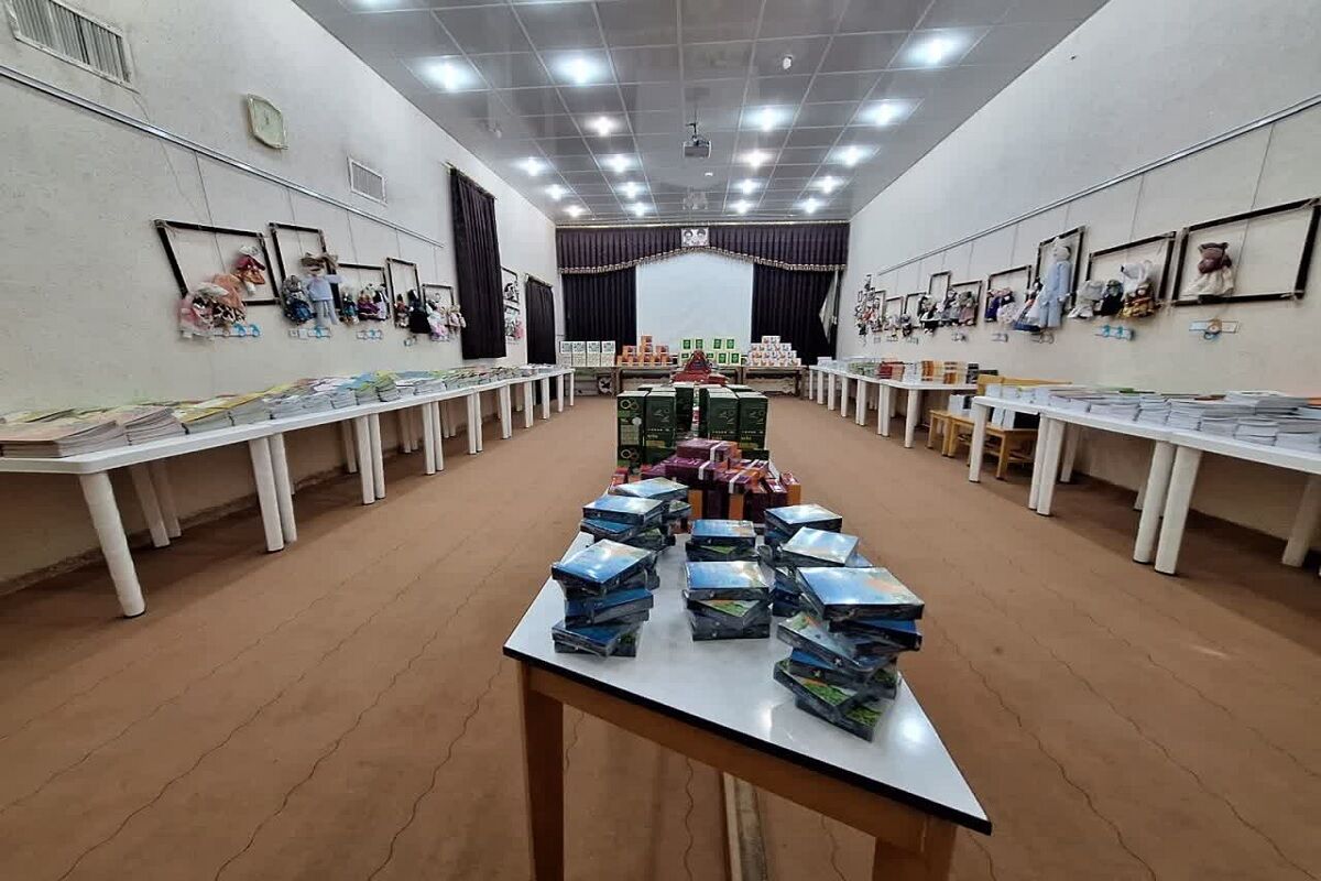 توزیع هشت هزار و ۵۰۰ جلد کتاب و سرگرمی در خراسان جنوبی آغاز شد توزیع هشت هزار و ۵۰۰ جلد کتاب و سرگرمی در خراسان جنوبی آغاز شد