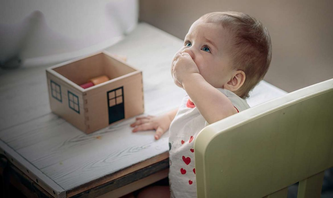 اگر کودک چیزی را به اشتباه قورت داد چه باید کرد؟