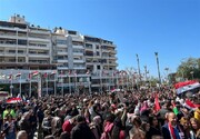 شهروندان سوریه در دیرالزور به اشغالگری آمریکایی ها اعتراض کردند