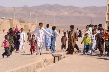 اتباع و مهاجران خارجی از اقامت و اشتغال در مناطق ممنوعه استان  اصفهان خودداری کنند