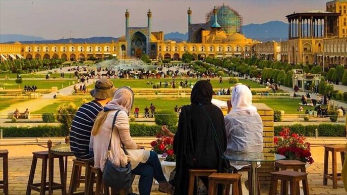 Llegada de turistas a Irán ha aumentado un 40%