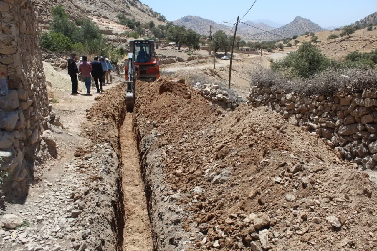 لبخند رضایت بر لبان  مردم روستای «دمیه» در شهرستان باشت