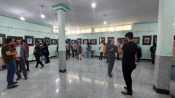 نمایشگاه گروهی عکس «خیانت تصویر» در ملایر گشایش یافت
