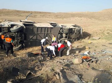 واژگونی مینی‌بوس در جاده هراز ۶ مصدوم برجا گذاشت