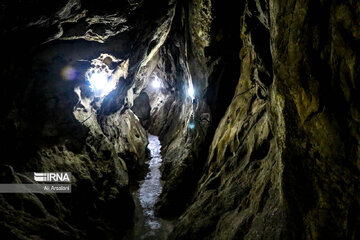 Magnifica cueva Sahulán en el noroeste de Irán 