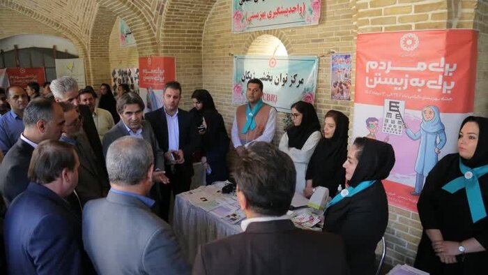 نمایشگاه دستاوردهای جامعه هدف بهزیستی کردستان افتتاح شد