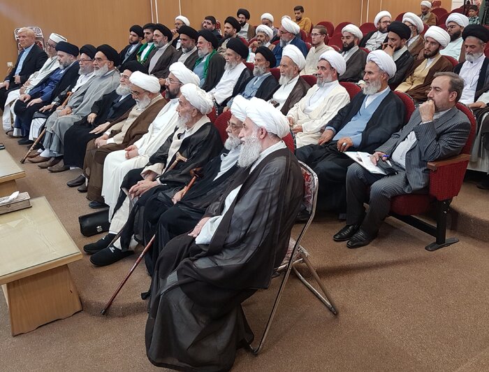 آیتالله عبدالله شیرازی از موثران نهضت انقلاب اسلامی بود