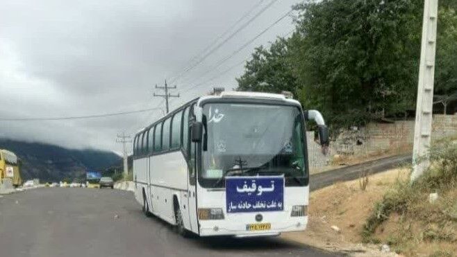 توقیف اتوبوس مسافربری با تخلفات حادثه ساز در جاده کندوان 