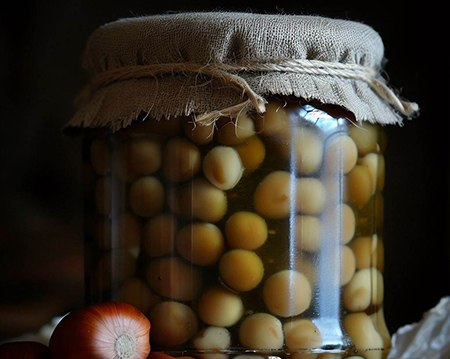 طرز تهیه ترشی فندق به روش‌های متفاوت