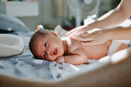 برای تسکین درد نوزادان چه باید کرد؟