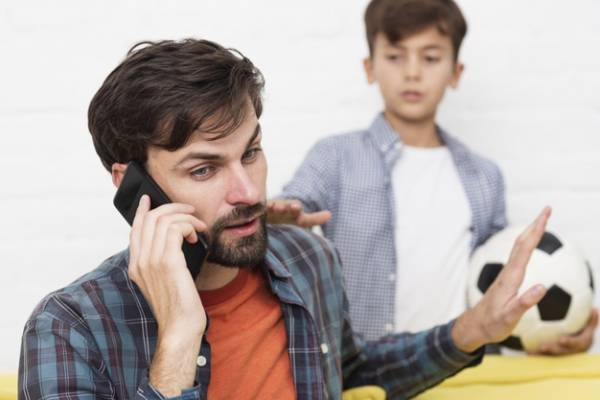 درباره زیاد حرف زدن بچهها بیشتر بدانید