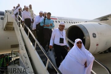 نخستین پرواز بازگشت حجاج سیستان و بلوچستان با تاخیر مواجه شد 