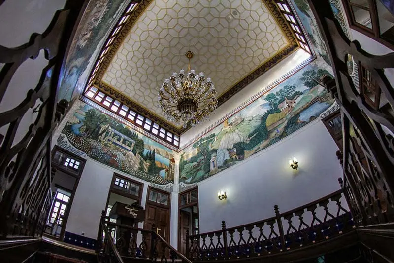 عمارت شاپوری شیراز، تلفیقی از معماری اروپایی و ایرانی