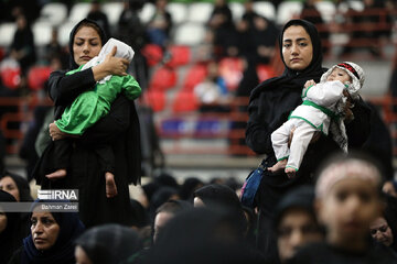 Gathering of mothers with their babies in 3rd day of Moharram