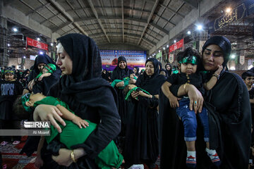 Gathering of mothers with their babies in 3rd day of Moharram