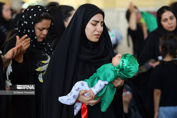 Gathering of mothers with their babies in 3rd day of Moharram