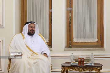 Le ministre d'État qatari aux Affaires étrangères rencontre le chef de la diplomatie iranienne à Téhéran