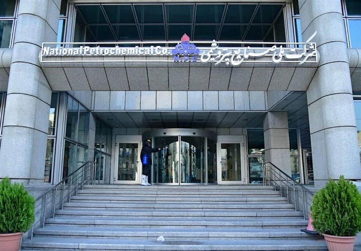 تضمین خوراک پتروشیمیها با ورود بخش خصوصی به بالادست صنعت نفت