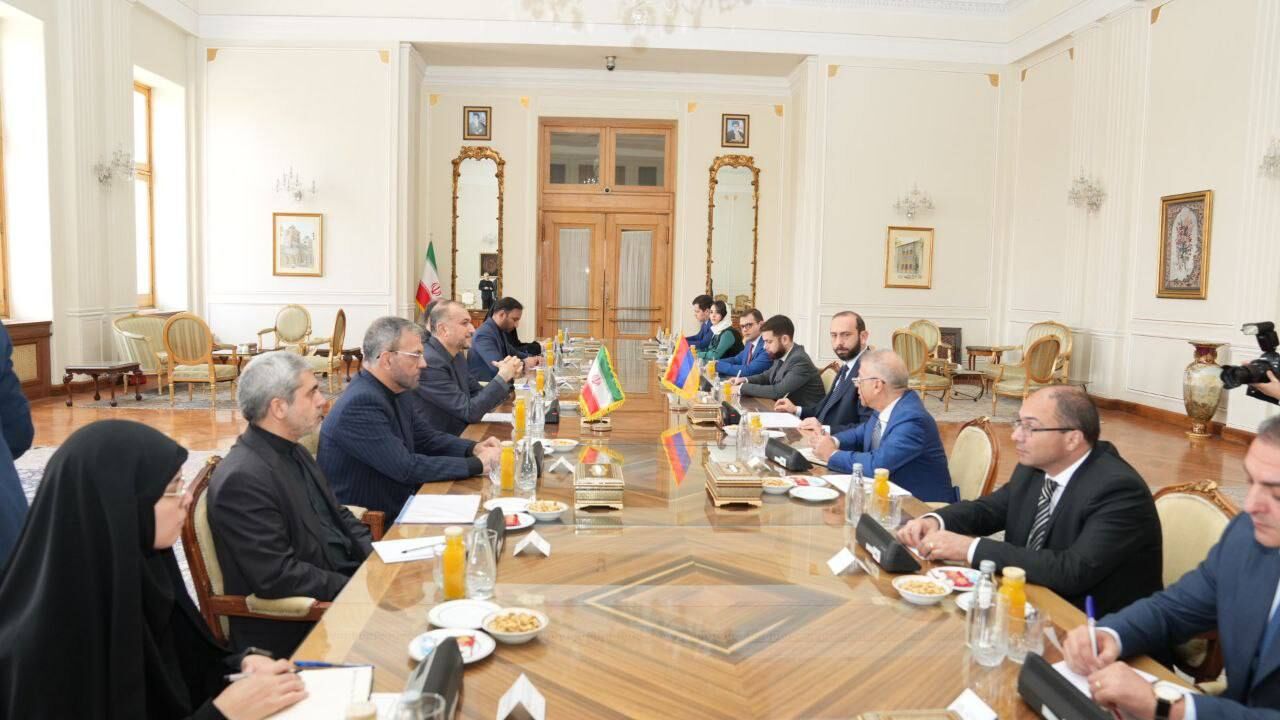 Iran welcomes Armenia-Azerbaijan peace talks: FM Amirabdollahian 