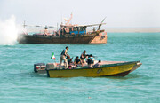 توقیف یک فروند شناور با  ۴۷ میلیارد ریال کالای قاچاق در خلیج فارس