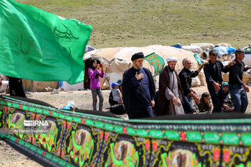 Nomads in northwest Iran mourn for Imam Hossein (AS)