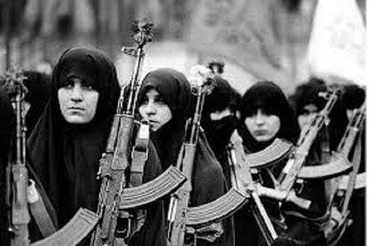 تقدیم بیش از یک هزار جانباز زن نشانه تفکر انقلابی در آذربایجان‌غربی است