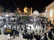 عزاداری هیات‌های مذهبی شیراز در حرم مطهر شاهچراغ(ع) همزمان با شب عاشورا