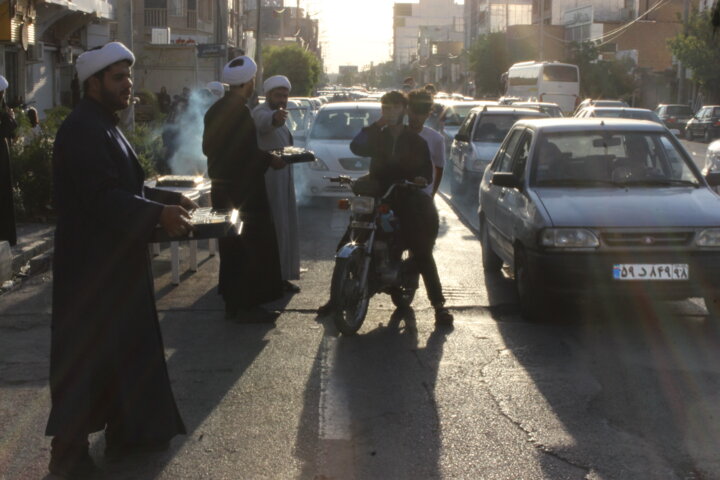 شور و نوای محرم در کوچه پس کوچههای ایلام با احیای سنت تکیه گردی زنان