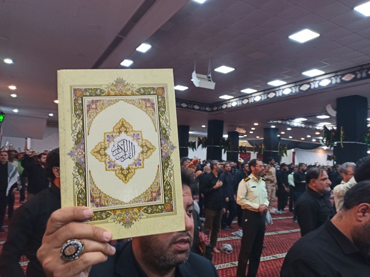 توهین به مقدسات