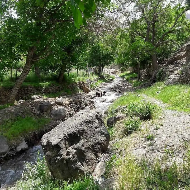 آبنیک؛ روستایی زیبا با مناظری دل‌انگیز