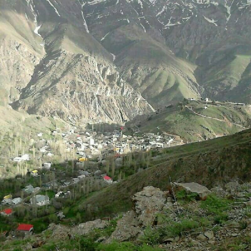 آبنیک؛ روستایی زیبا با مناظری دل‌انگیز