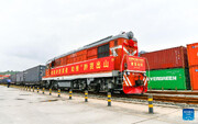 نخستین قطار باری مستقیم چین به سوی قزاقستان حرکت کرد