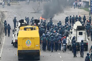 پلیس بنگلادش و هواداران احزاب اپوزیسیون درگیر شدند
