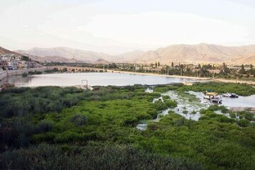 انتقال آب رودخانه قشلاق به سنندج برای توسعه فضای سبز دانشگاهی ضروری است